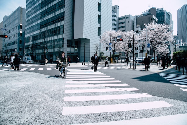 烟台为何勤工俭学对在日本的留学生的职业生涯至关重要？